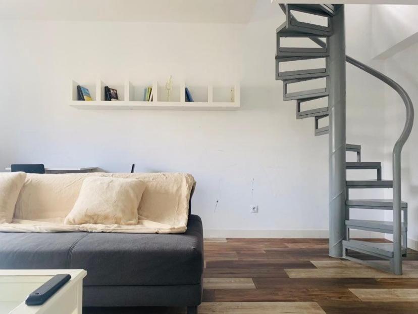 Lovely Triana Flat With Roof Terrace เซบีญา ภายนอก รูปภาพ